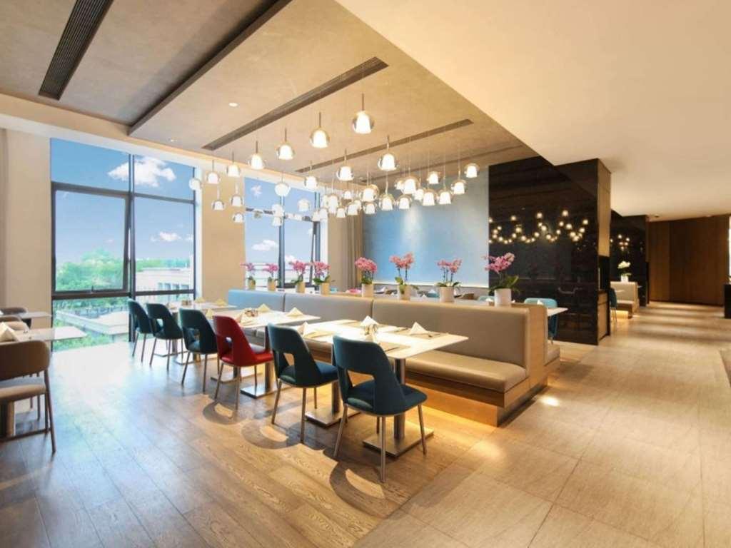 Novotel Chuansha *